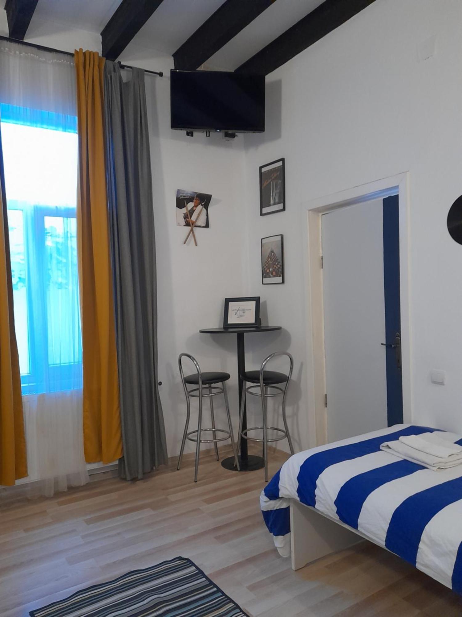 Apartamento Casa Liveni Bucarest Exterior foto